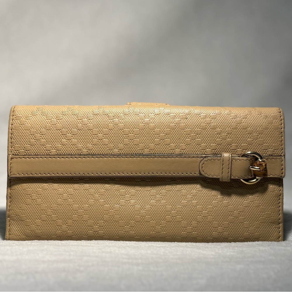 Authentic GUCCI Leather Continental Wallet